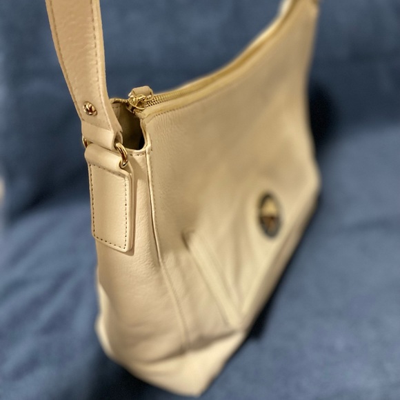 KATE SPADE White Leather shoulder bag - Picture 7 of 10